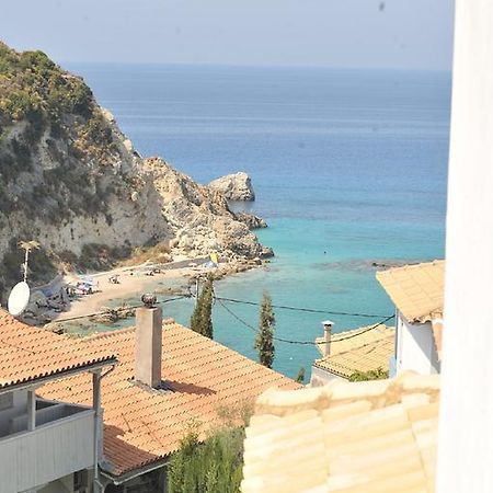 Hotel Ayios Nikitas Bagian luar foto