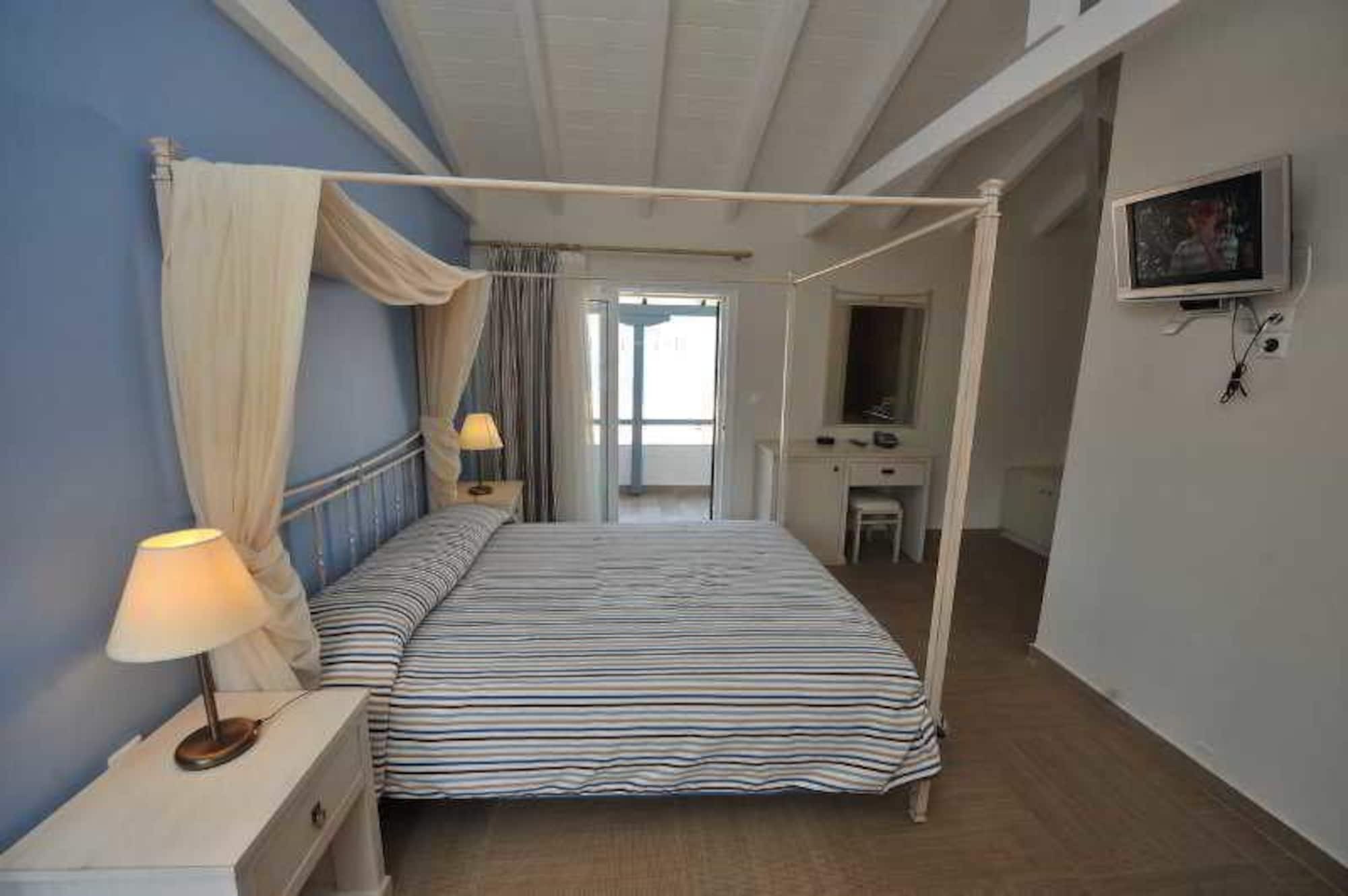Hotel Ayios Nikitas Bagian luar foto