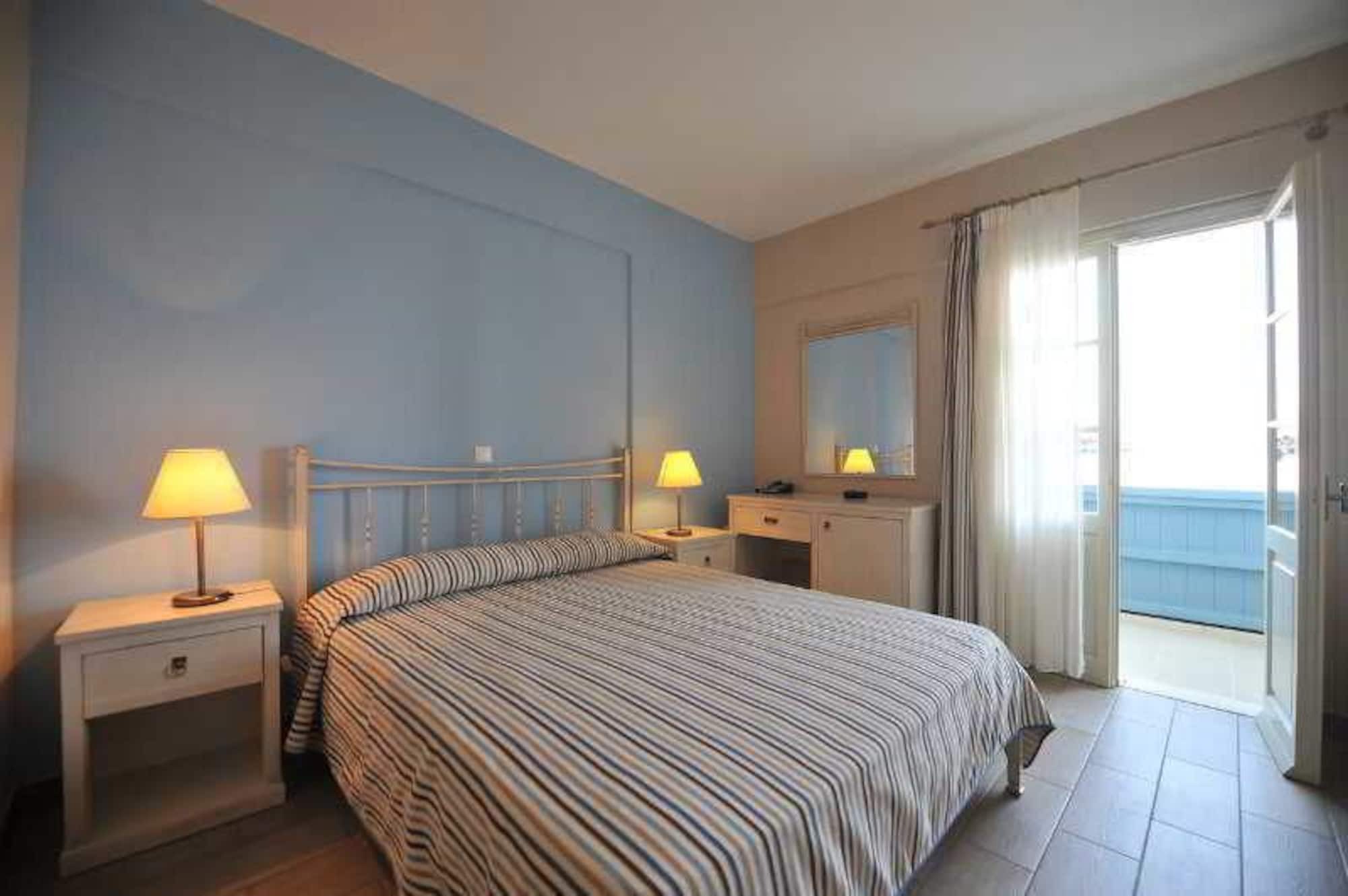 Hotel Ayios Nikitas Bagian luar foto